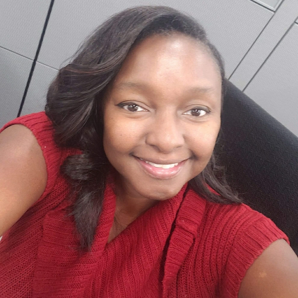 Meet your Posher, Aylicia